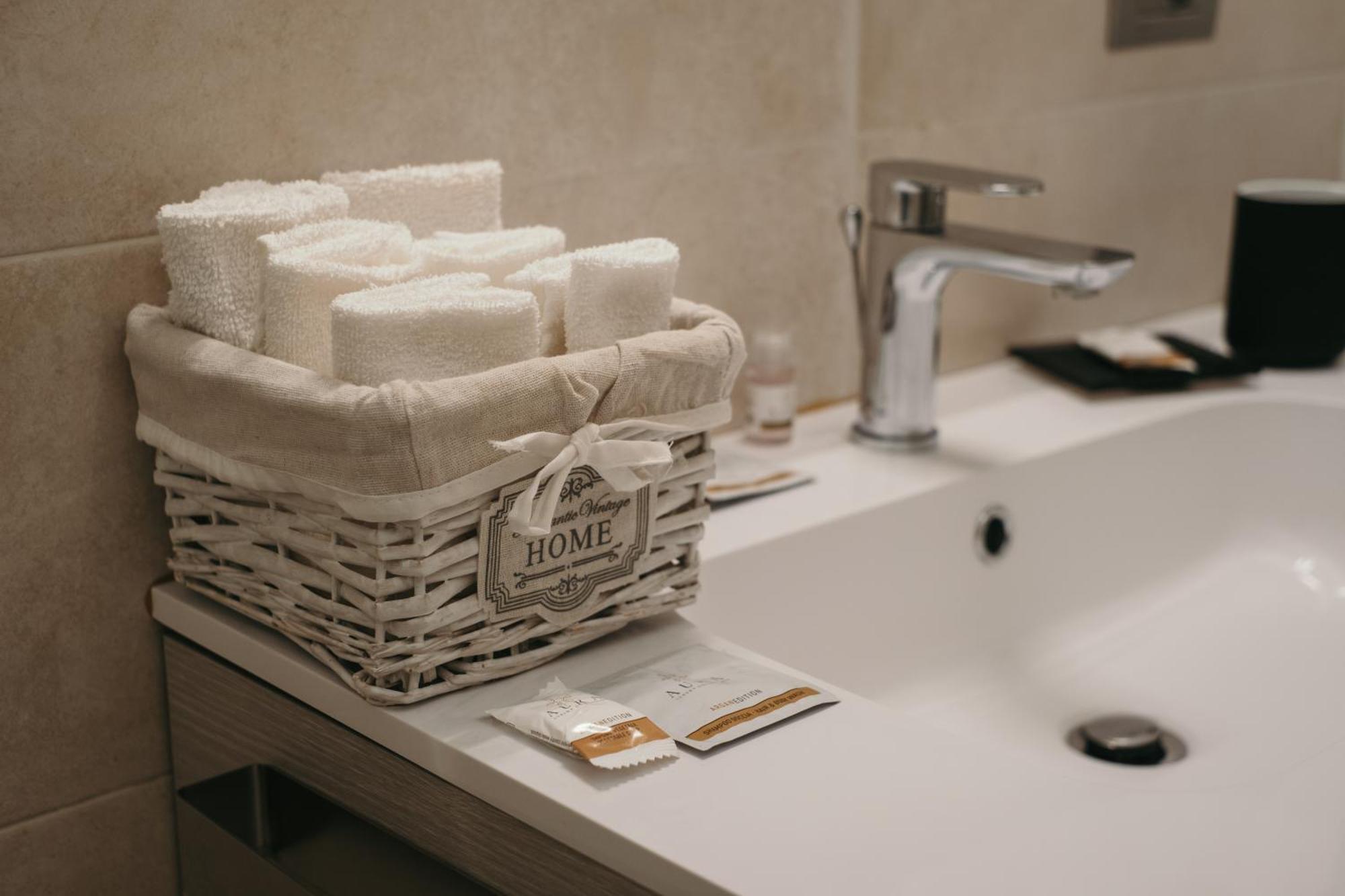 Charme Nel Borgo Di Bienno Di Design, Natura & Relax Bagian luar foto